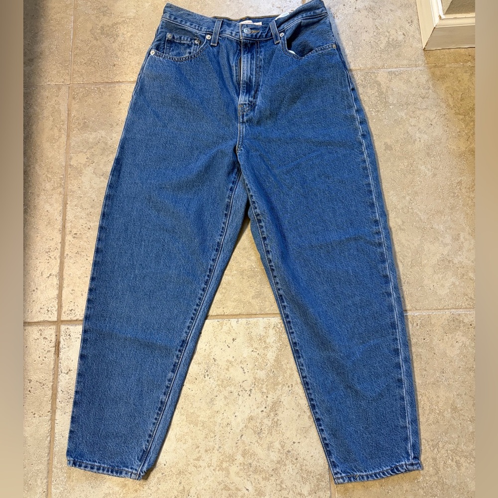 Levi's Mom Jeans, High Loose Taper, Medium Wash, Levi’s Premium Denim